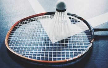 Cara Tetap Sehat Tanpa Harus ke Gym: Mengapa Badminton Solusi Paling Menyenangkan